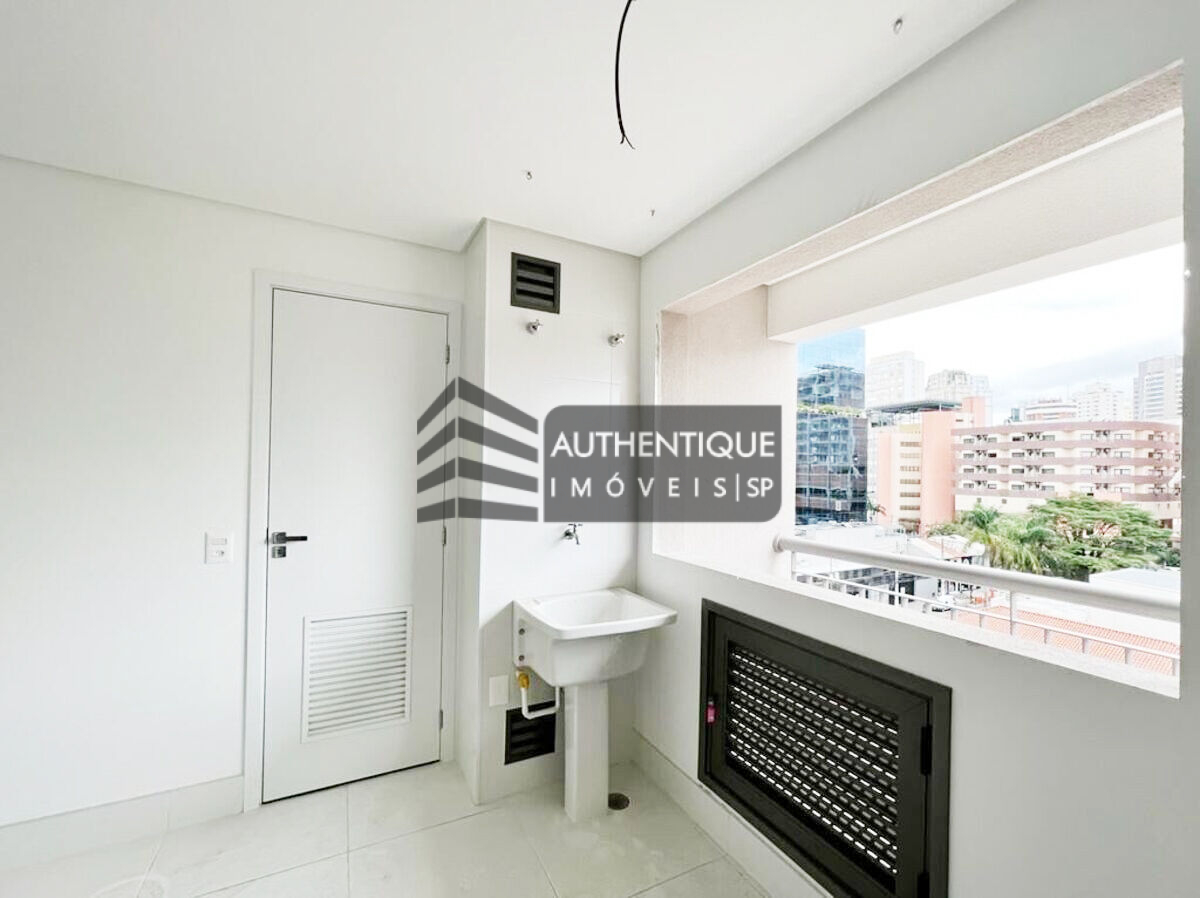 Apartamento à venda com 4 quartos, 246m² - Foto 7