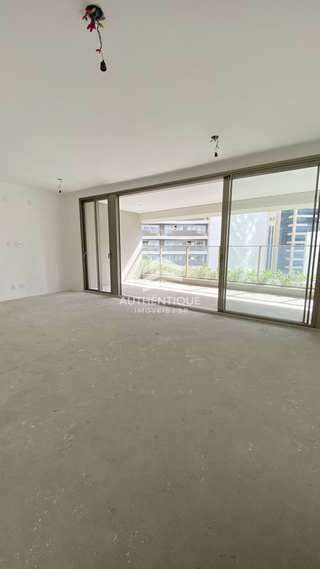 Apartamento, 3 quartos, 150 m² - Foto 2