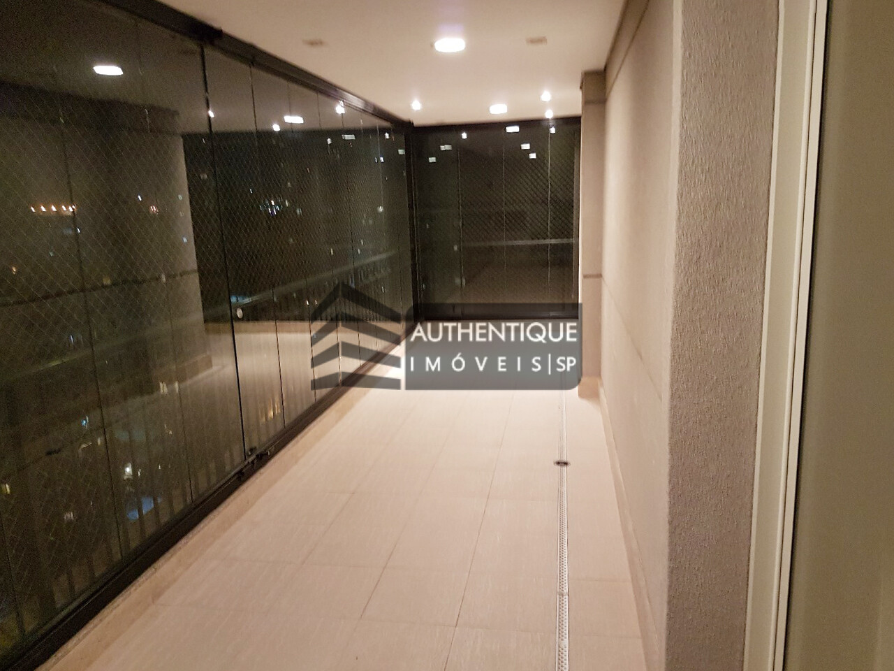 Apartamento à venda com 4 quartos, 316m² - Foto 6