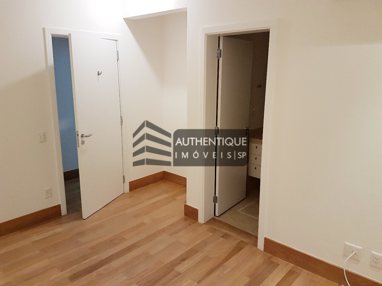 Apartamento à venda com 4 quartos, 316m² - Foto 21