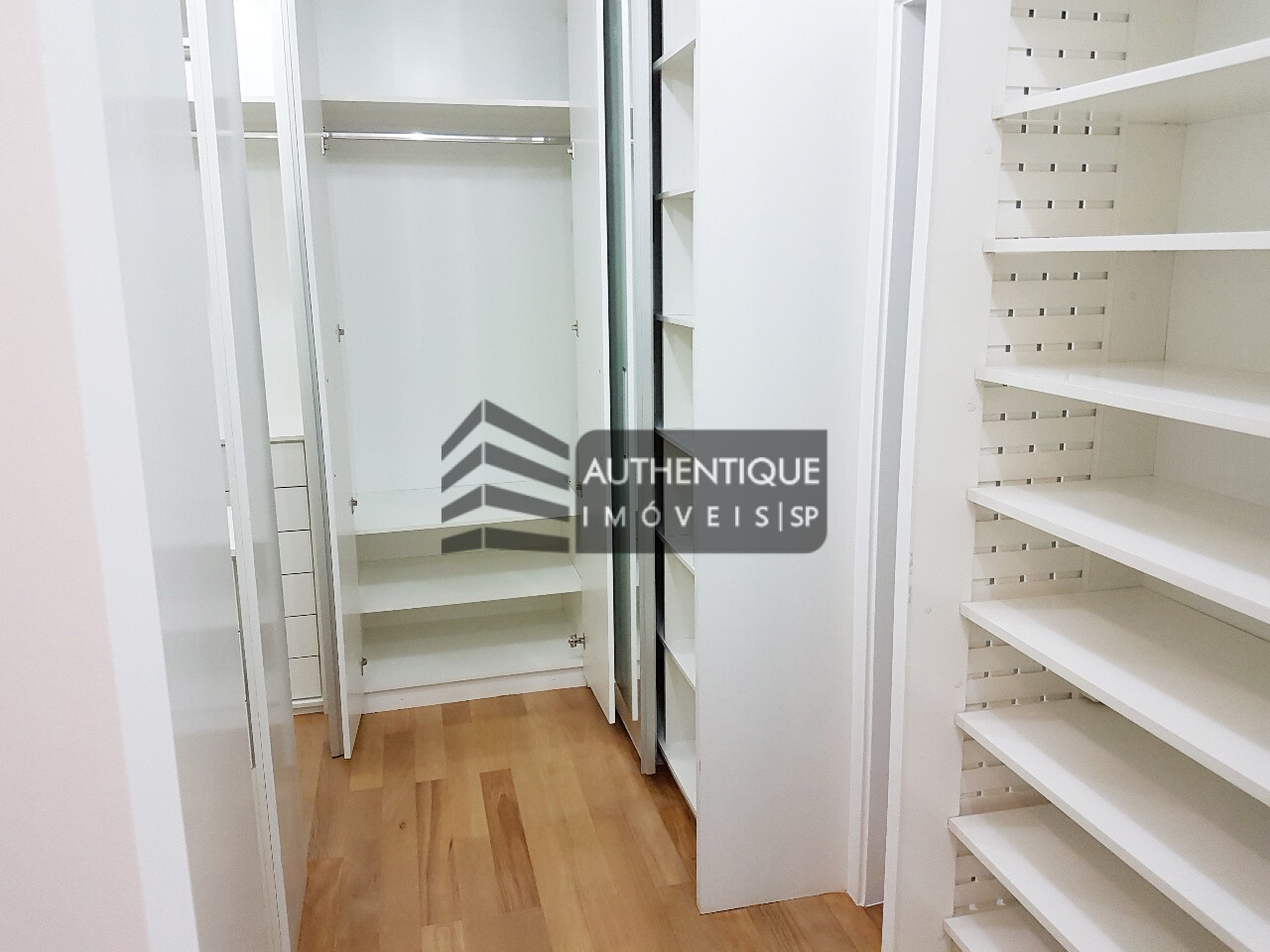 Apartamento à venda com 4 quartos, 316m² - Foto 32