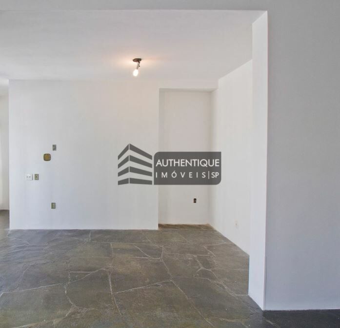 Apartamento à venda com 3 quartos, 130m² - Foto 17