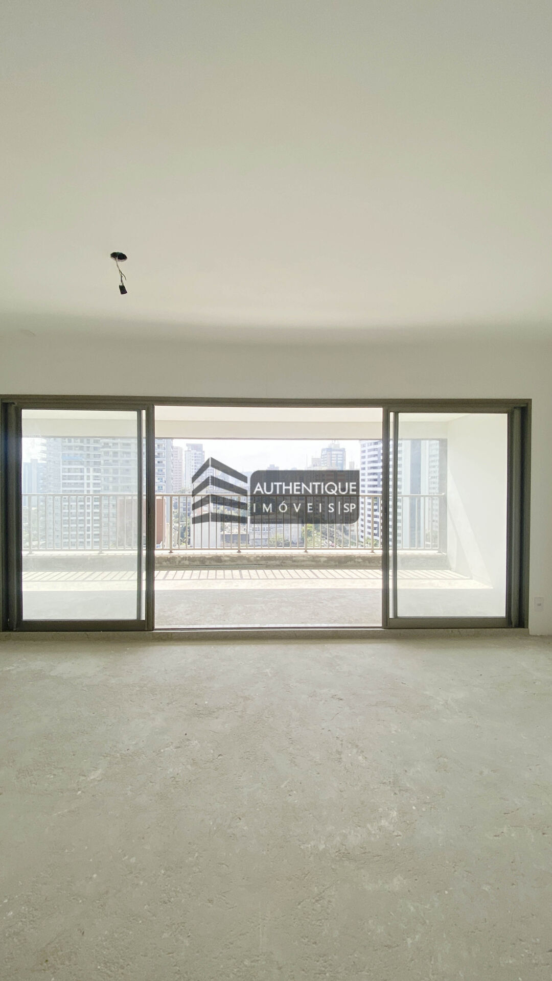 Apartamento, 3 quartos, 159 m² - Foto 2