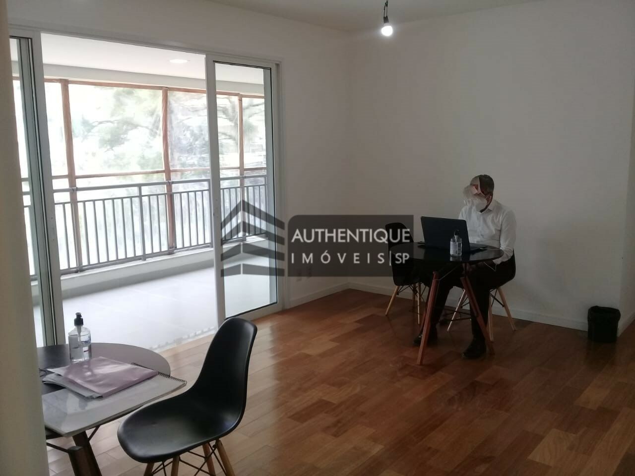 Apartamento à venda com 2 quartos, 98m² - Foto 12