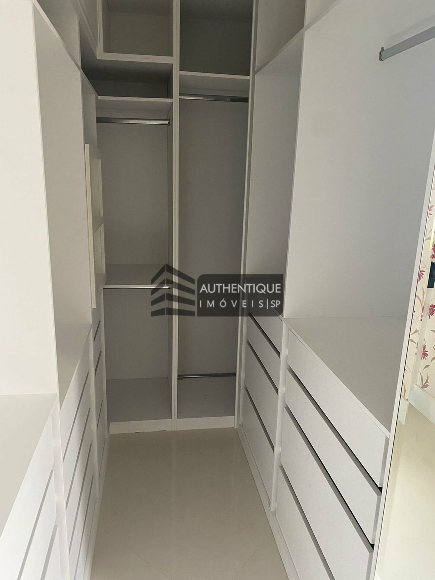 Apartamento à venda com 3 quartos, 149m² - Foto 30