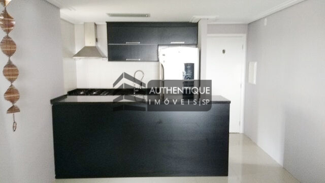 Apartamento à venda com 3 quartos, 70m² - Foto 4