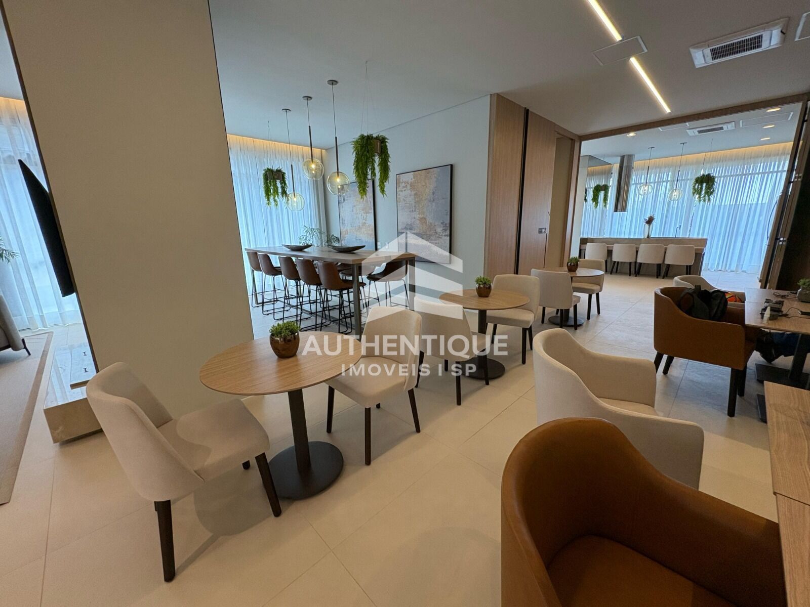 Apartamento, 4 quartos, 205 m² - Foto 11