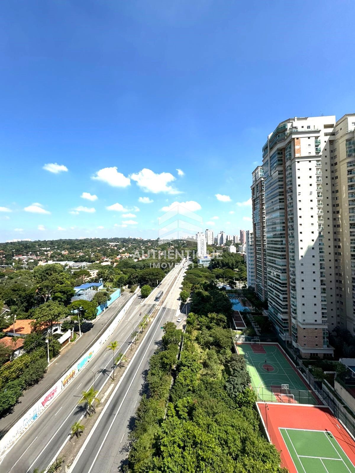 Apartamento, 3 quartos, 166 m² - Foto 2