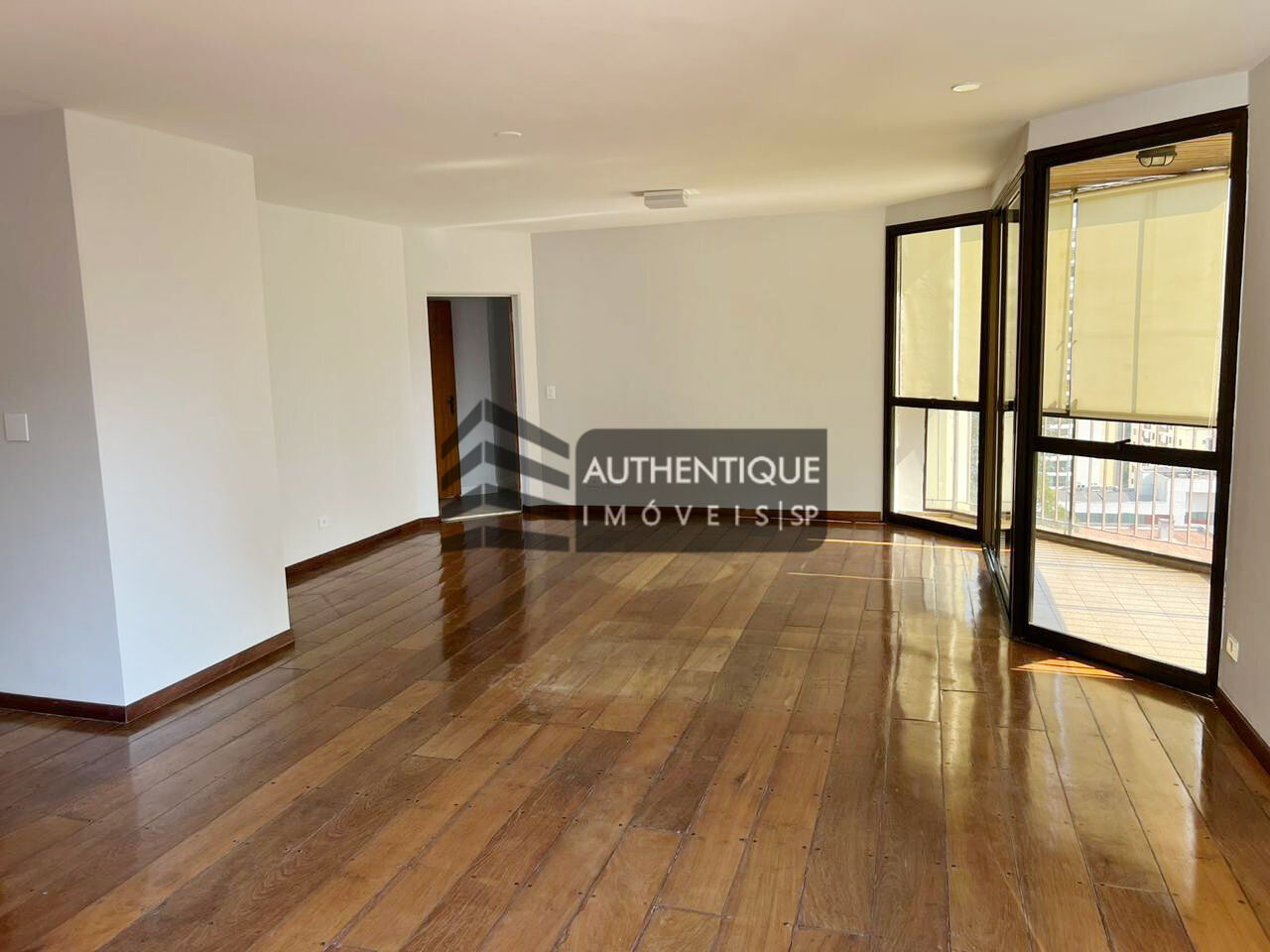 Apartamento, 4 quartos, 185 m² - Foto 2