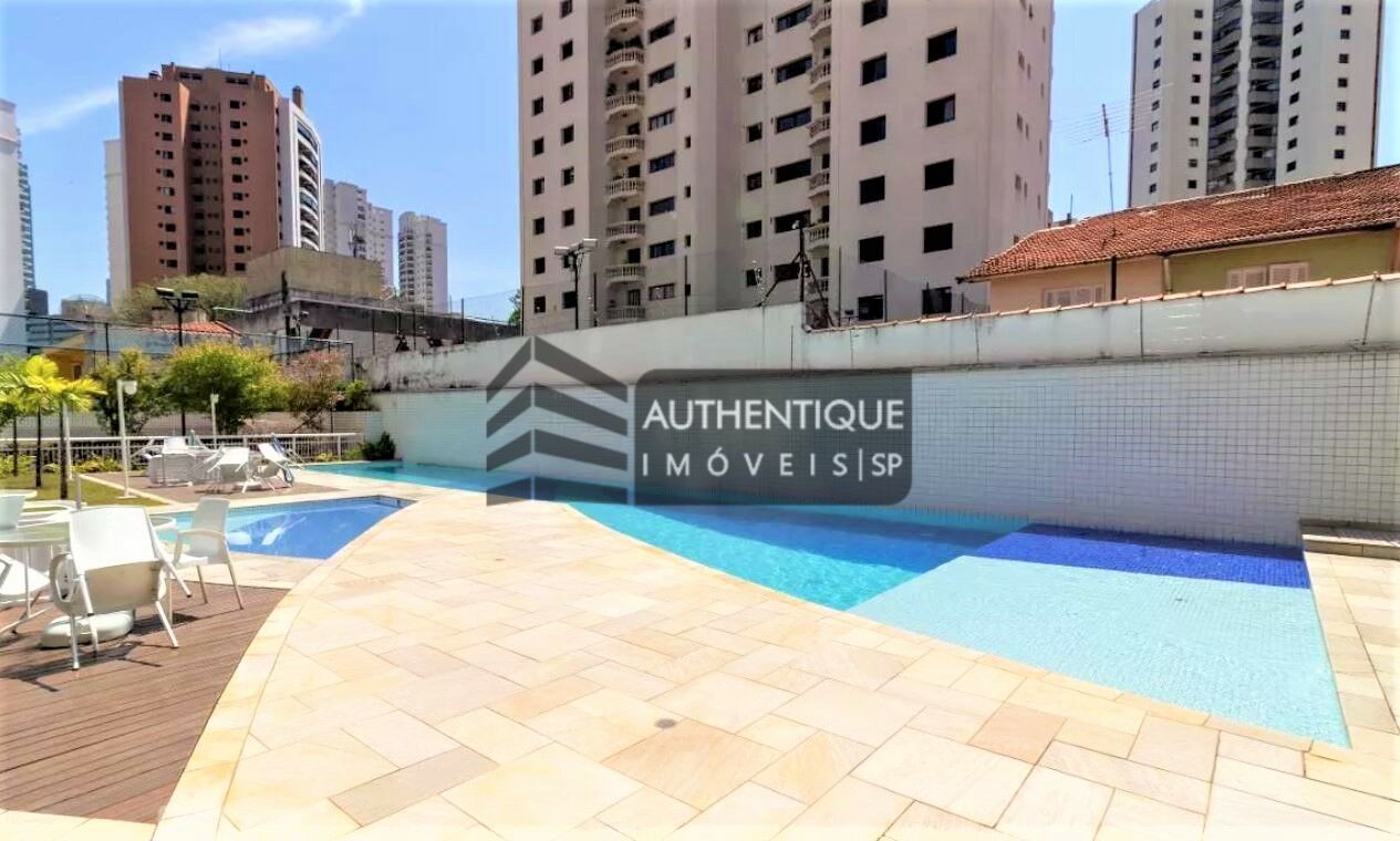 Apartamento à venda com 3 quartos, 209m² - Foto 3