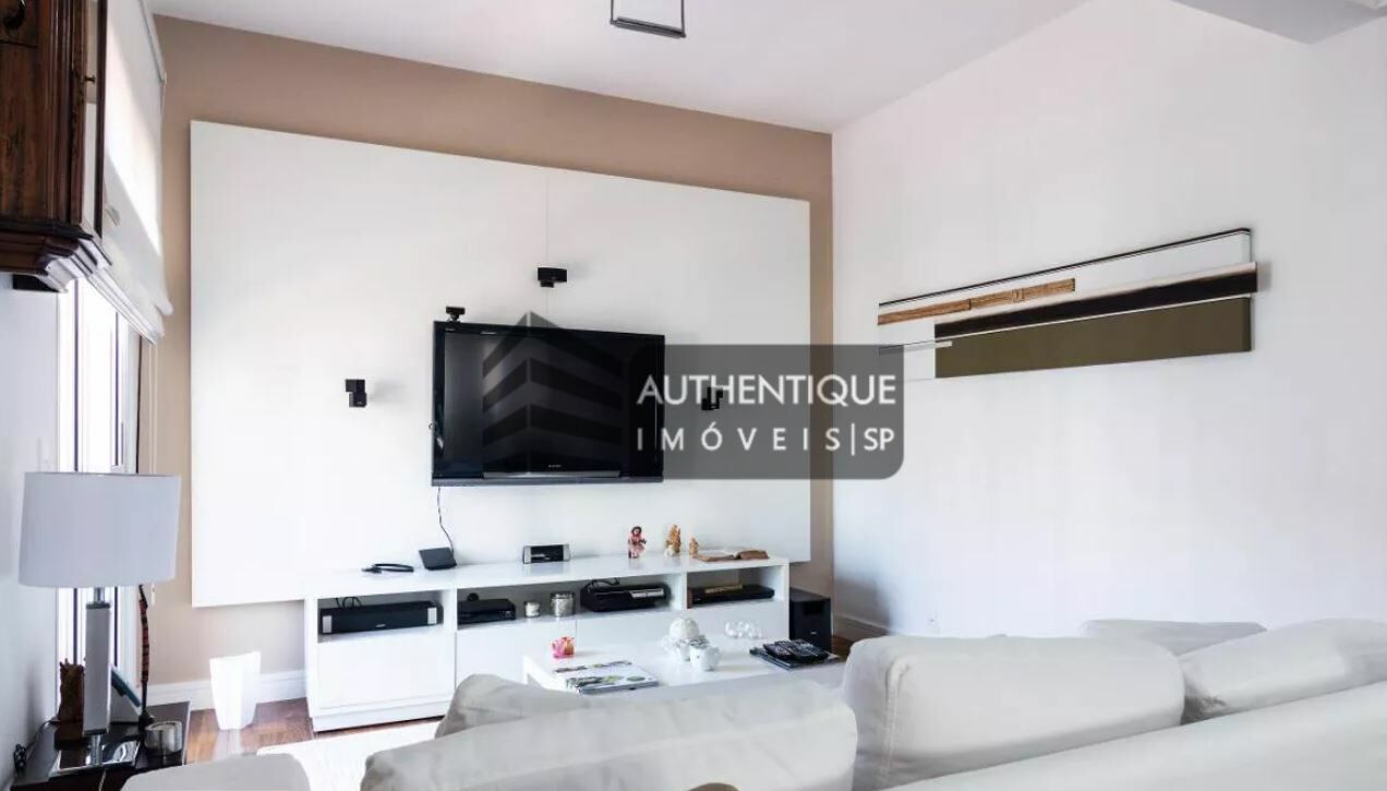 Apartamento à venda com 3 quartos, 209m² - Foto 19