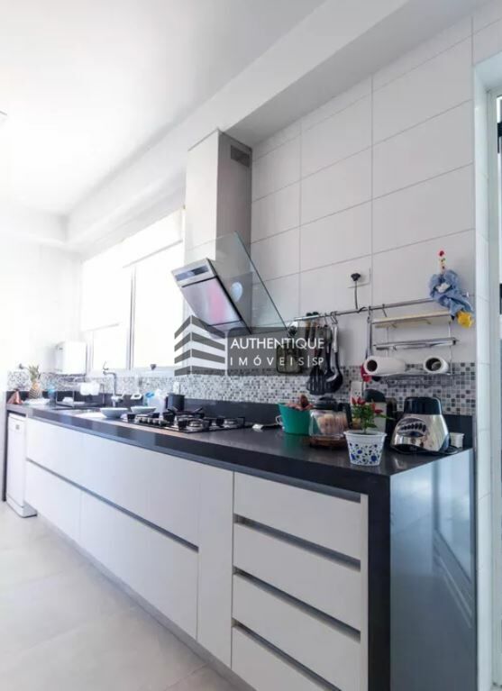 Apartamento à venda com 3 quartos, 209m² - Foto 47
