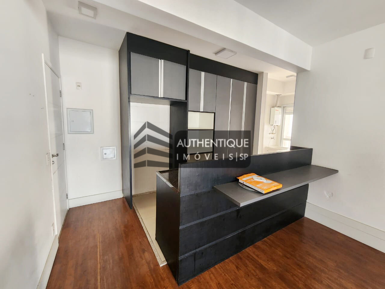 Apartamento à venda com 3 quartos, 94m² - Foto 18