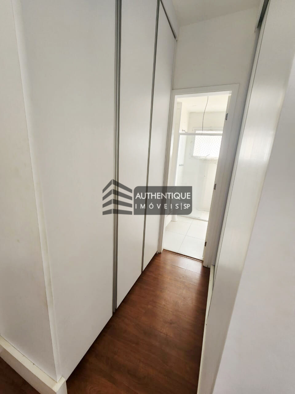 Apartamento à venda com 3 quartos, 94m² - Foto 11