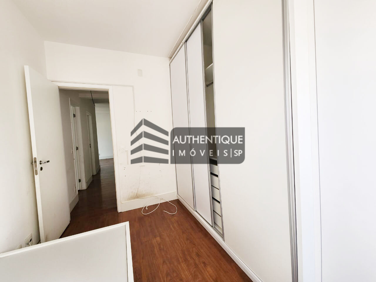 Apartamento à venda com 3 quartos, 94m² - Foto 5