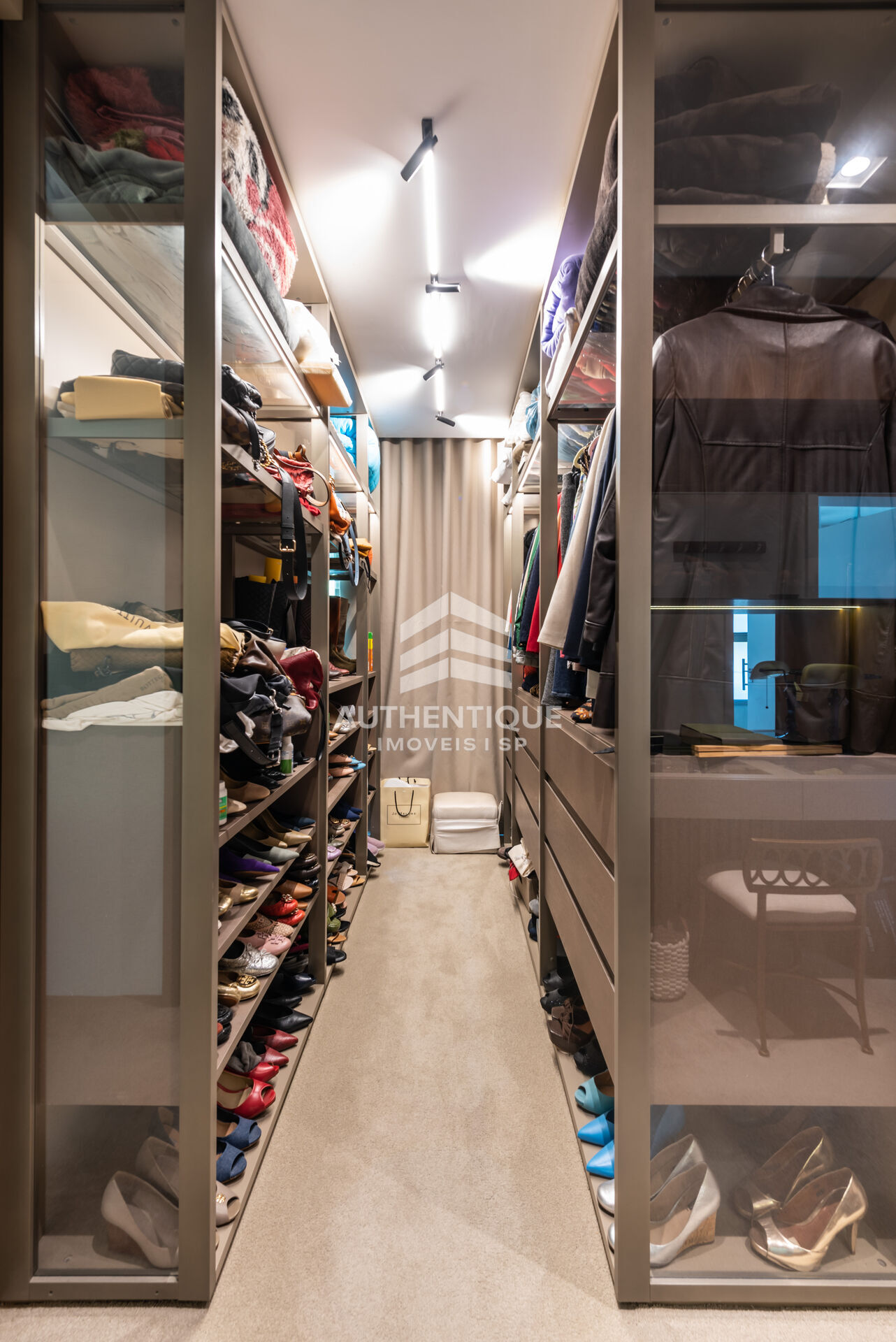 Cobertura, 4 quartos, 378 m² - Foto 35