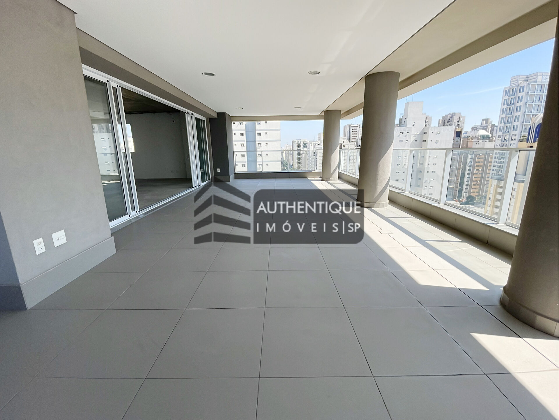 Apartamento à venda com 4 quartos, 278m² - Foto 3