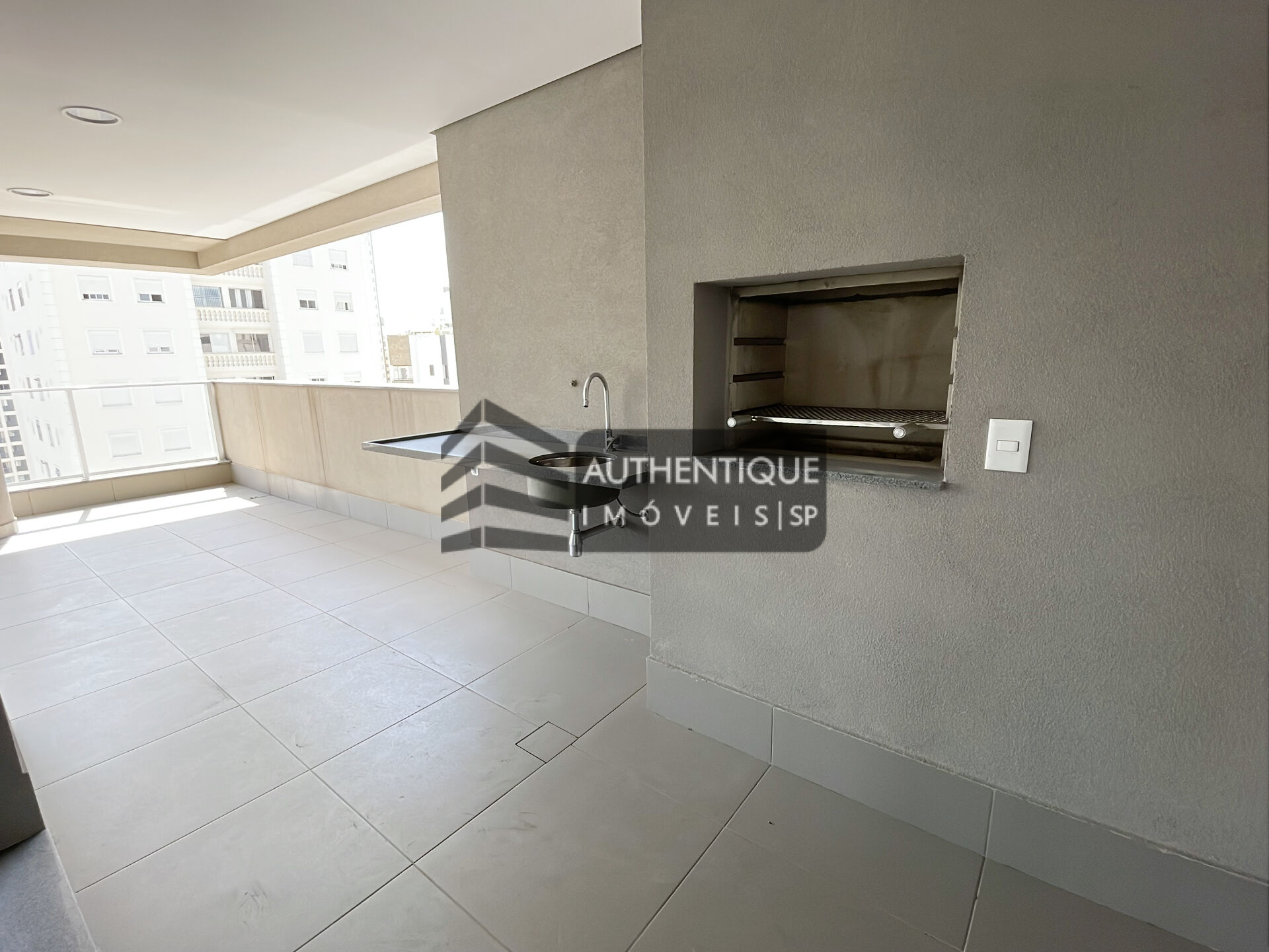 Apartamento à venda com 4 quartos, 278m² - Foto 8