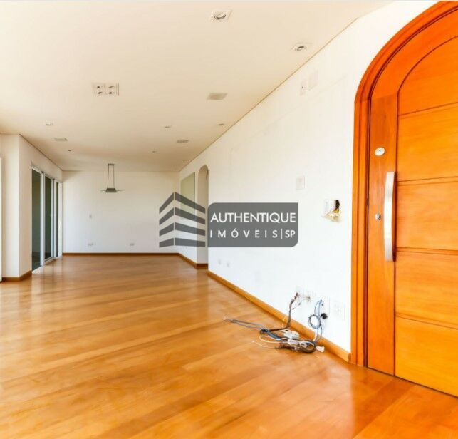 Apartamento à venda com 3 quartos, 189m² - Foto 11