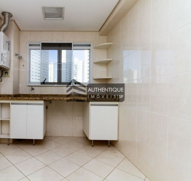 Apartamento à venda com 3 quartos, 189m² - Foto 19