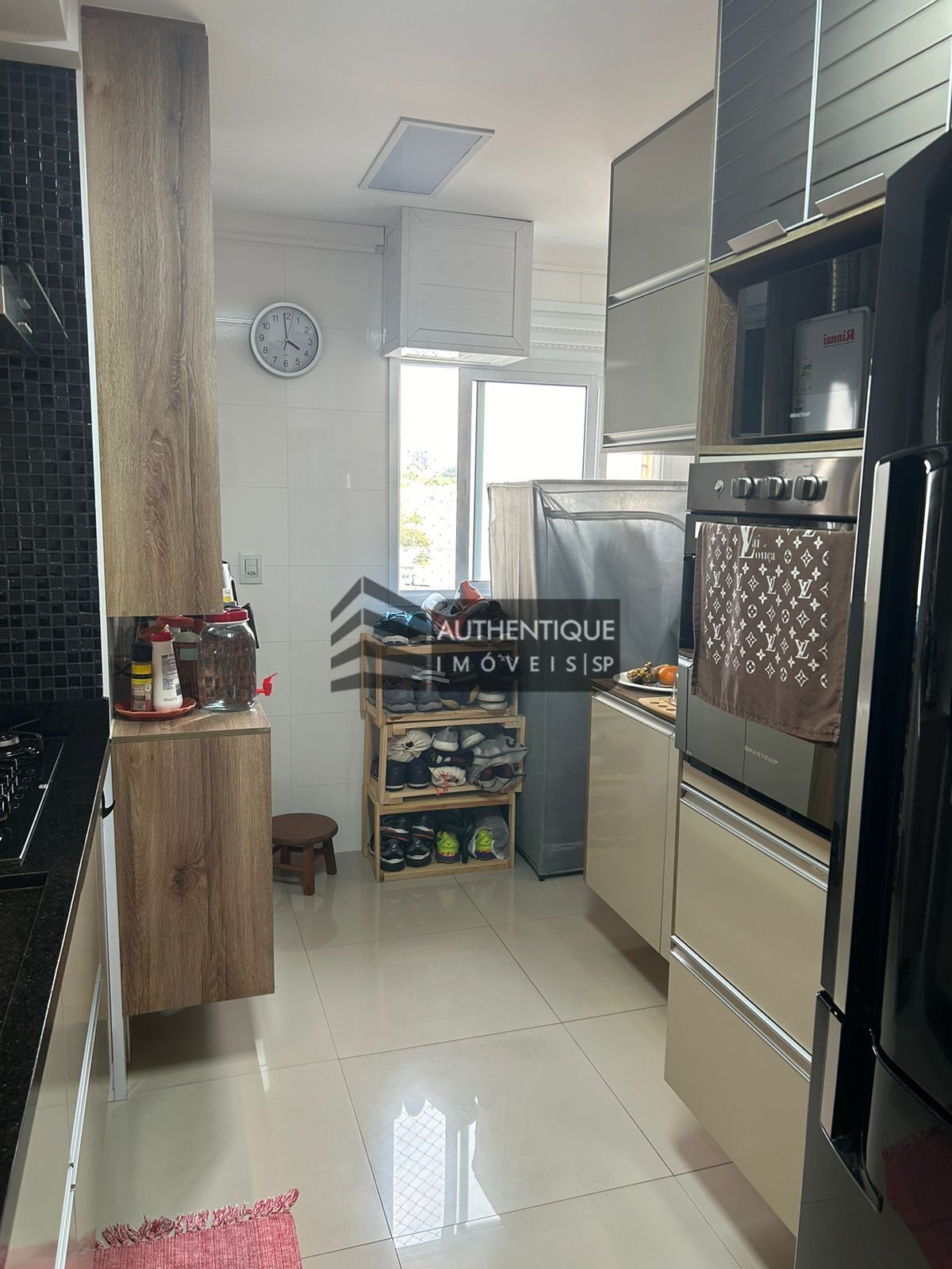 Apartamento à venda com 2 quartos, 75m² - Foto 21