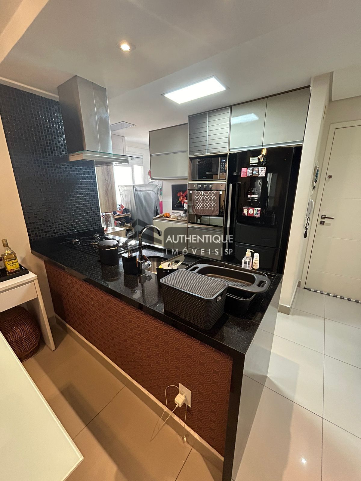 Apartamento à venda com 2 quartos, 75m² - Foto 15