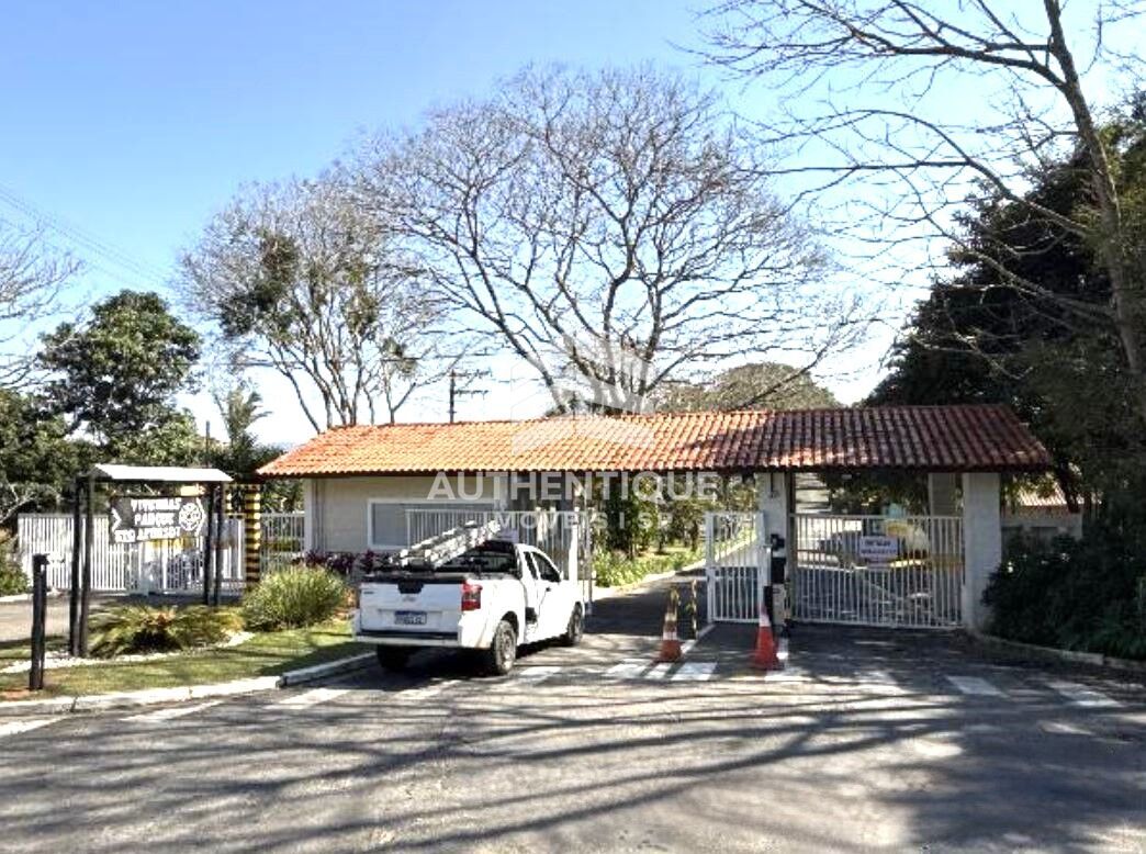 Casa, 6 quartos, 276 m² - Foto 1