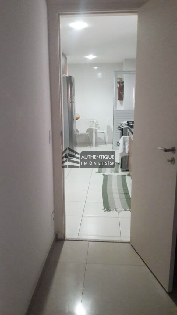 Apartamento à venda com 4 quartos, 194m² - Foto 12