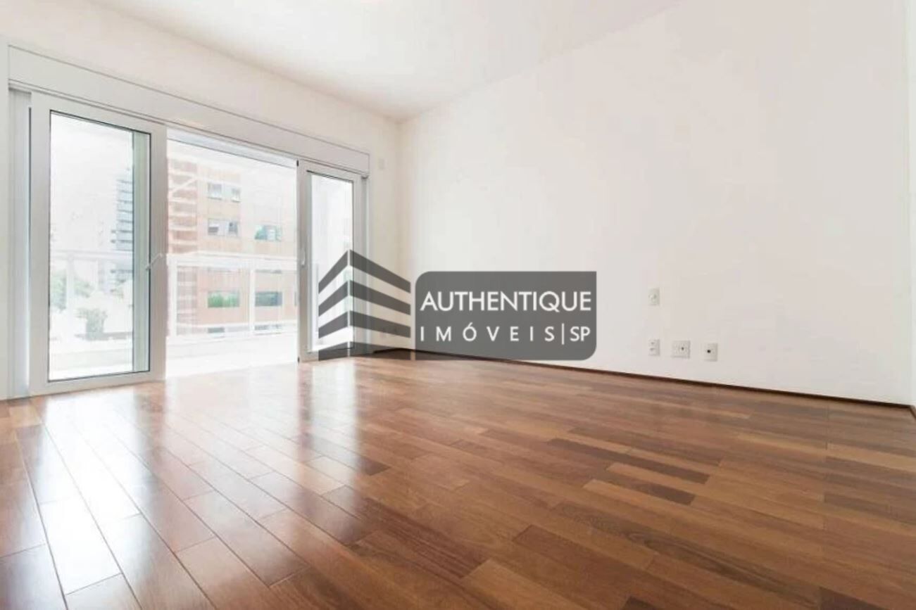 Apartamento à venda com 4 quartos, 325m² - Foto 2