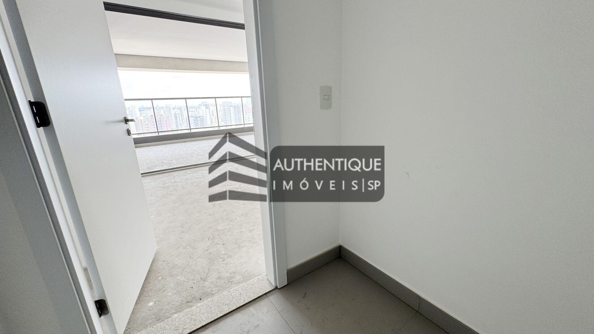 Apartamento à venda com 3 quartos, 166m² - Foto 25