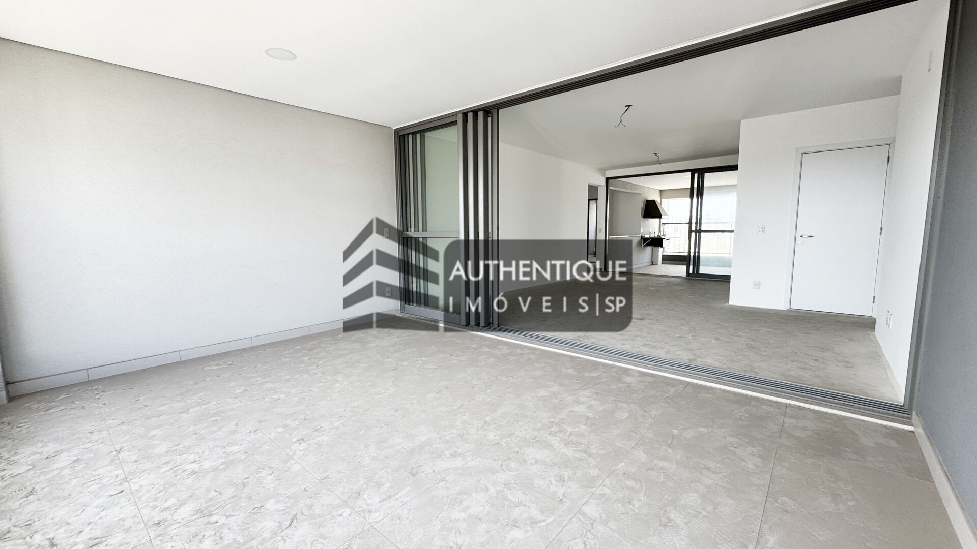 Apartamento à venda com 3 quartos, 166m² - Foto 13