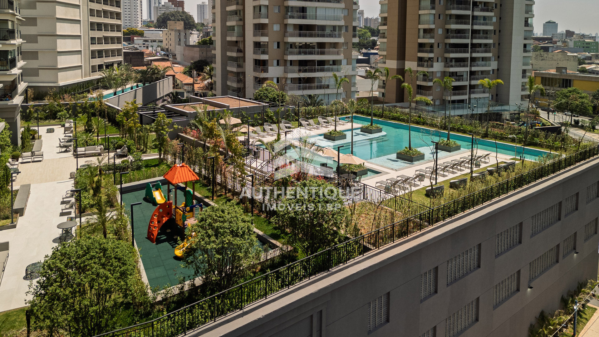 Cobertura, 3 quartos, 313 m² - Foto 4