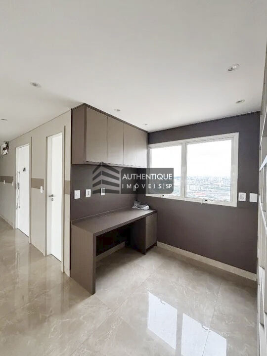 Apartamento à venda com 3 quartos, 156m² - Foto 11