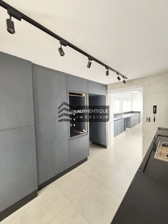 Apartamento à venda com 3 quartos, 156m² - Foto 9