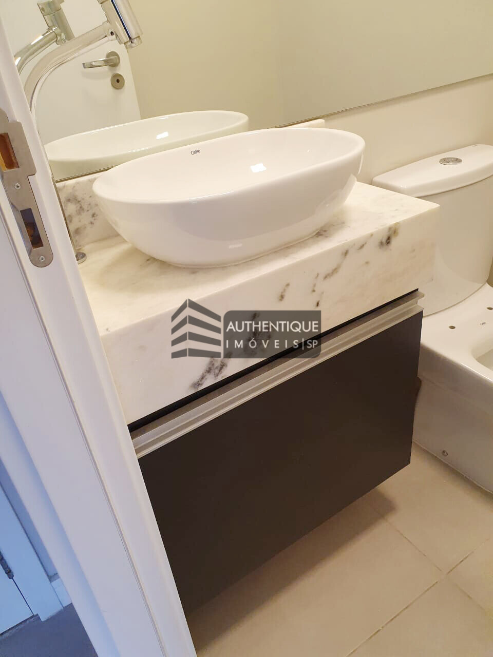 Apartamento à venda com 1 quarto, 50m² - Foto 15