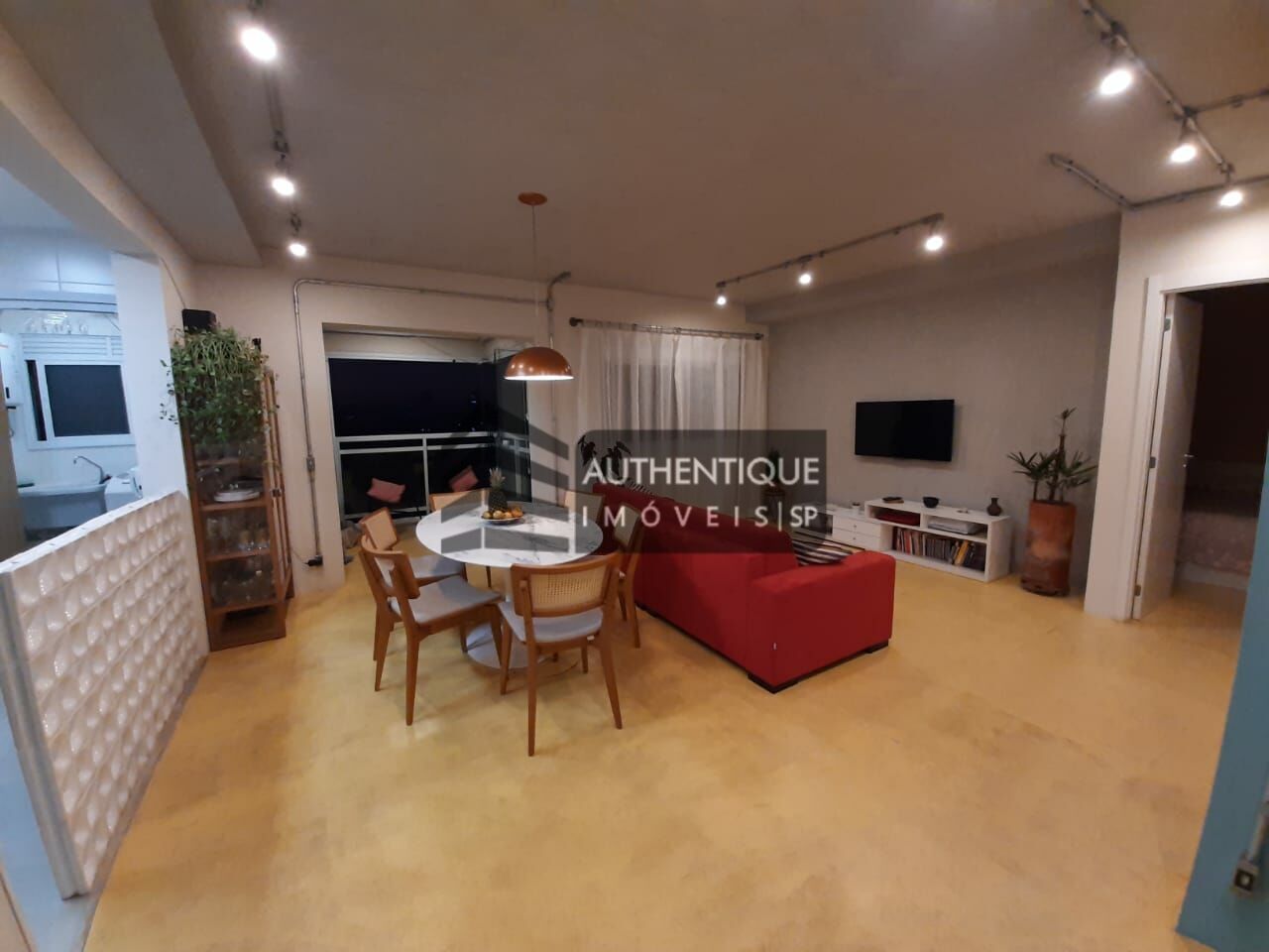 Apartamento à venda com 2 quartos, 69m² - Foto 2