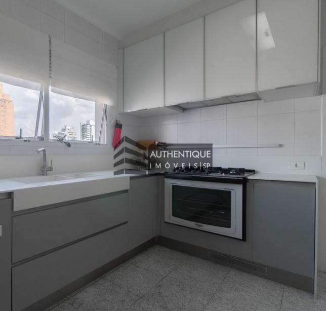 Apartamento à venda com 4 quartos, 302m² - Foto 18