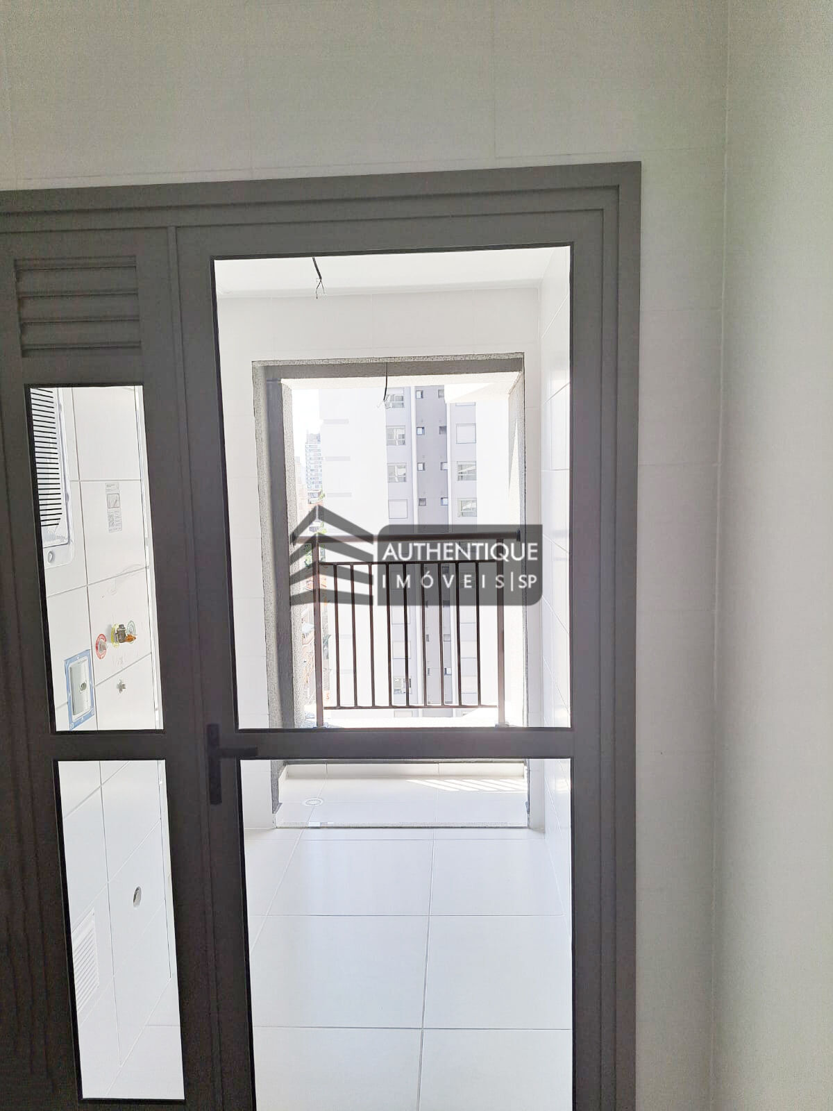 Apartamento à venda com 3 quartos, 79m² - Foto 7