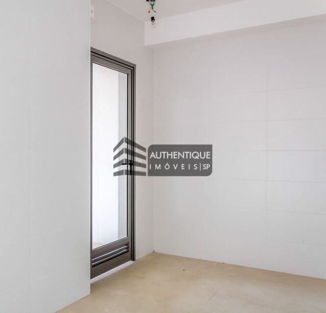 Apartamento à venda com 3 quartos, 131m² - Foto 4