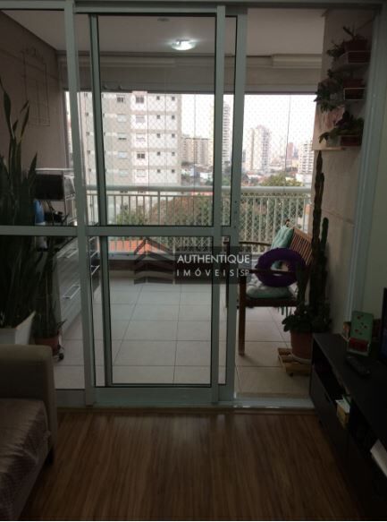 Apartamento à venda com 2 quartos, 72m² - Foto 2