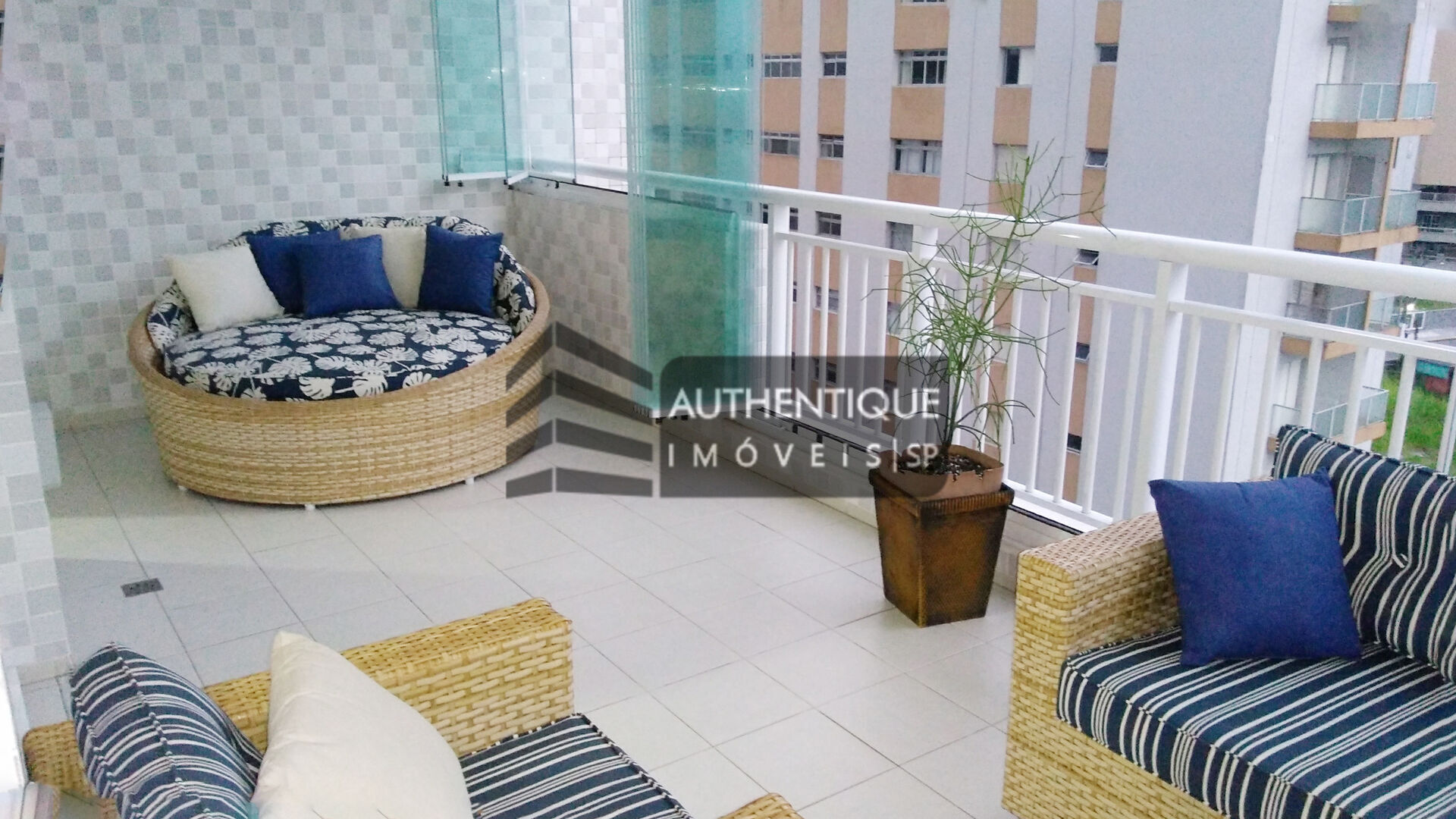 Apartamento à venda com 3 quartos, 118m² - Foto 3