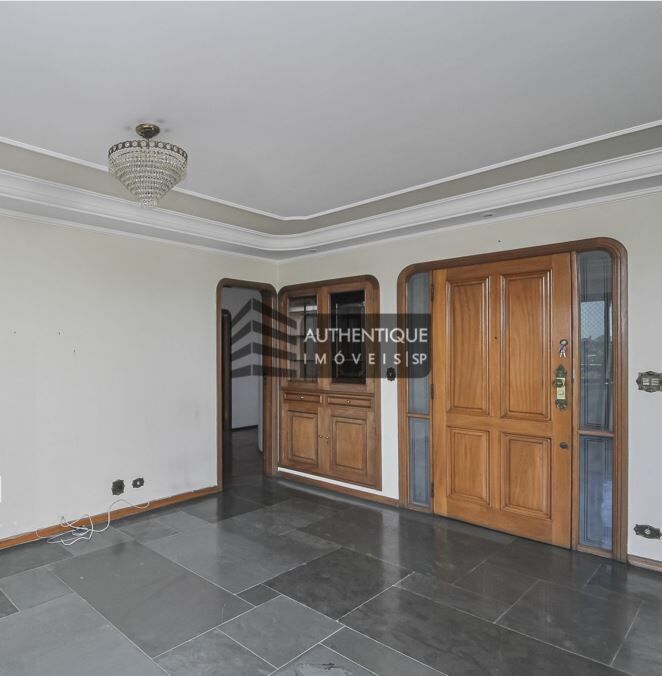 Apartamento à venda com 3 quartos, 180m² - Foto 19