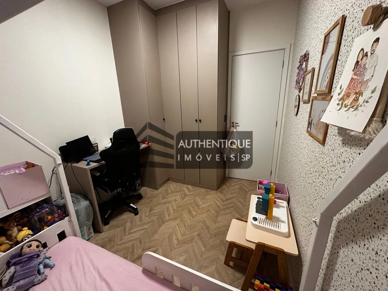 Apartamento à venda com 2 quartos, 68m² - Foto 9