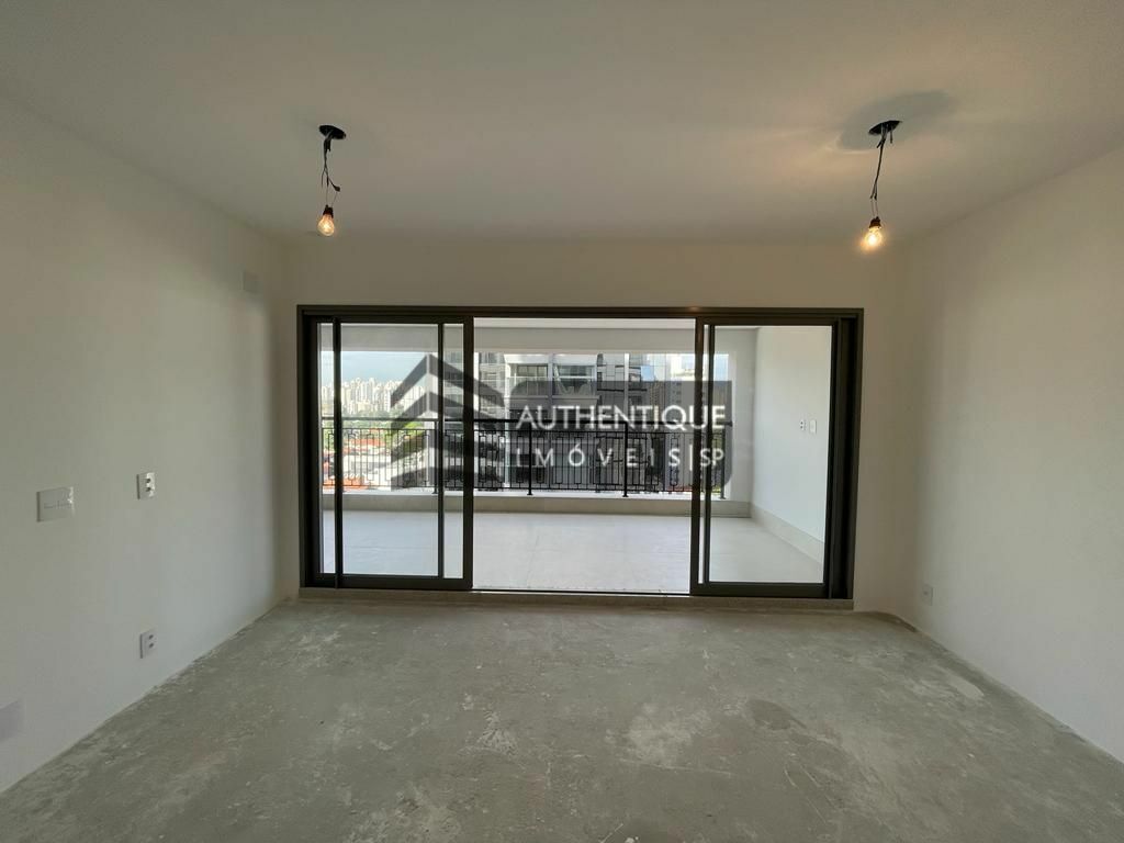 Apartamento à venda com 3 quartos, 143m² - Foto 2