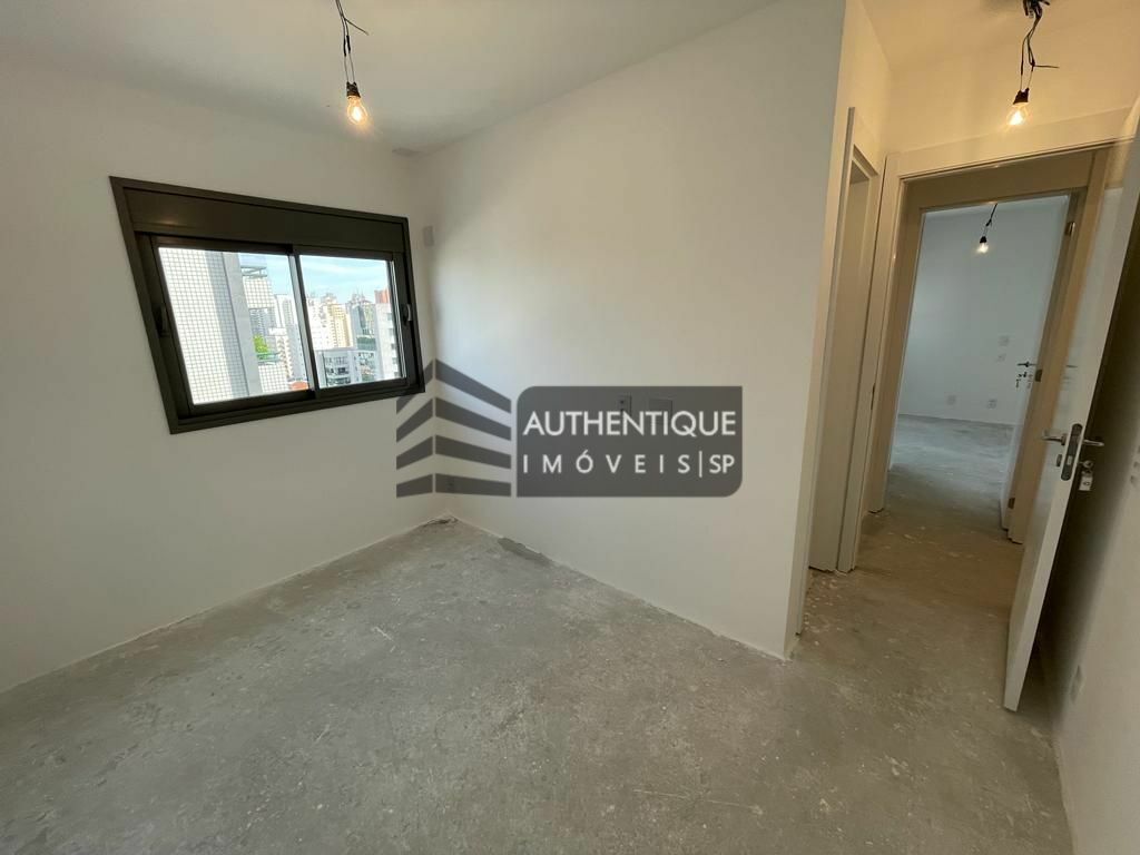 Apartamento à venda com 3 quartos, 143m² - Foto 21