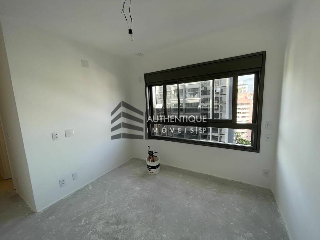 Apartamento à venda com 3 quartos, 143m² - Foto 15