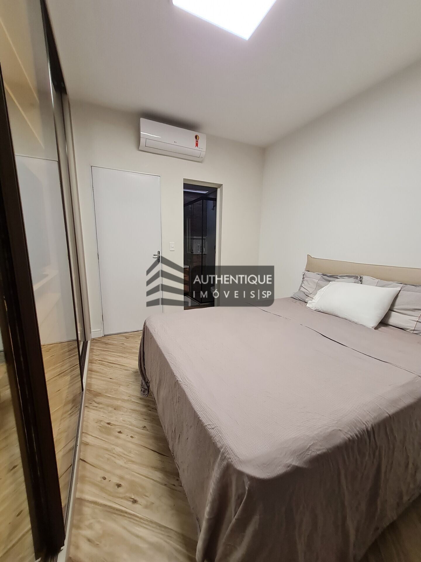 Casa à venda com 2 quartos, 120m² - Foto 19