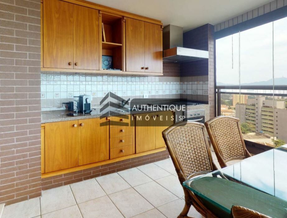 Apartamento à venda com 4 quartos, 247m² - Foto 18