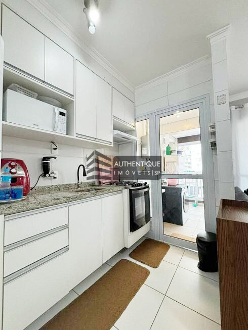 Apartamento à venda com 2 quartos, 60m² - Foto 7