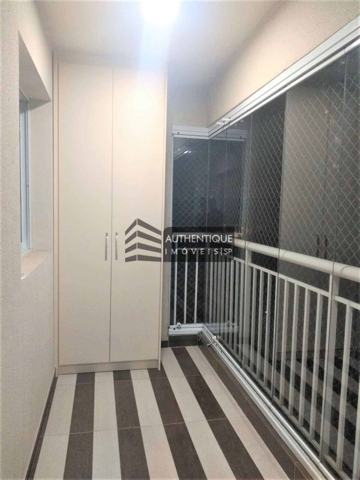 Apartamento à venda com 3 quartos, 80m² - Foto 1